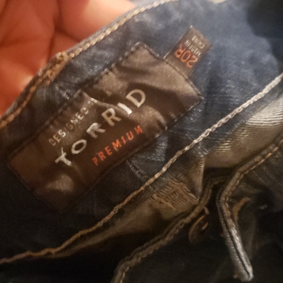 jeans - Picture 2 of 3